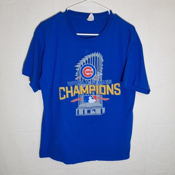 Keya L T-Shirt Men’s Chicago Cubs 2016 World Series Champs Roster Graphic - Picture 1 of 7